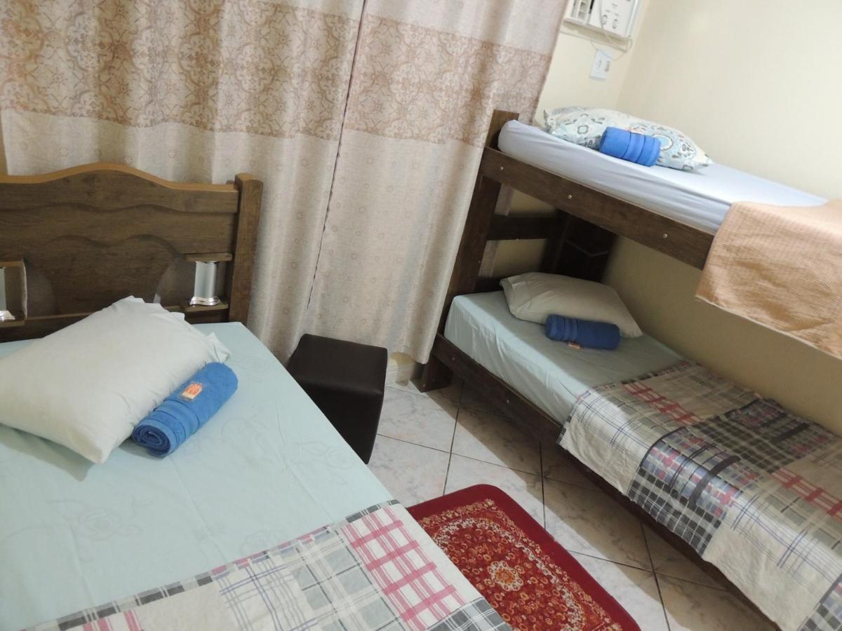 Quartos Em Casa In Caxias Da Paraiso 卡希亚斯公爵城 外观 照片