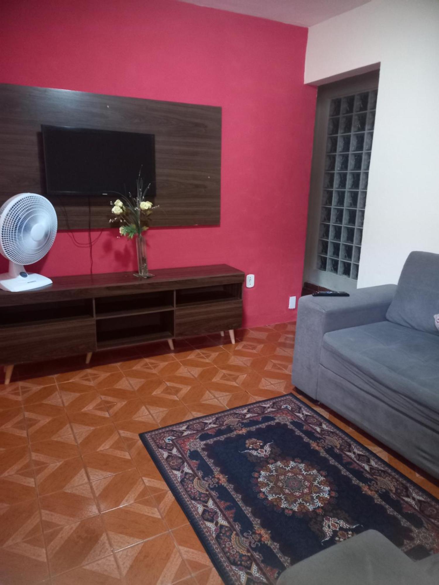 Quartos Em Casa In Caxias Da Paraiso 卡希亚斯公爵城 外观 照片