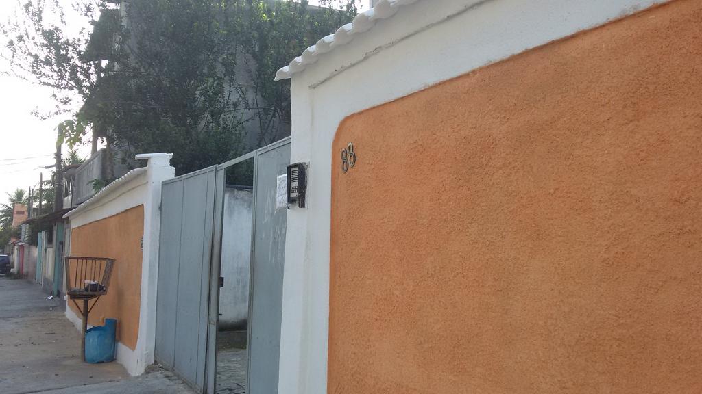 Quartos Em Casa In Caxias Da Paraiso 卡希亚斯公爵城 外观 照片